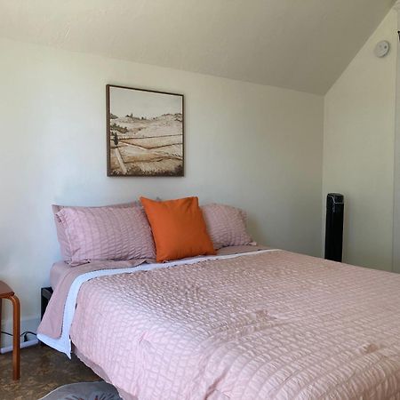 Victorian Guest Getaway-20Mins To Glacier National Park-10Mins To Airport! Columbia Falls Εξωτερικό φωτογραφία