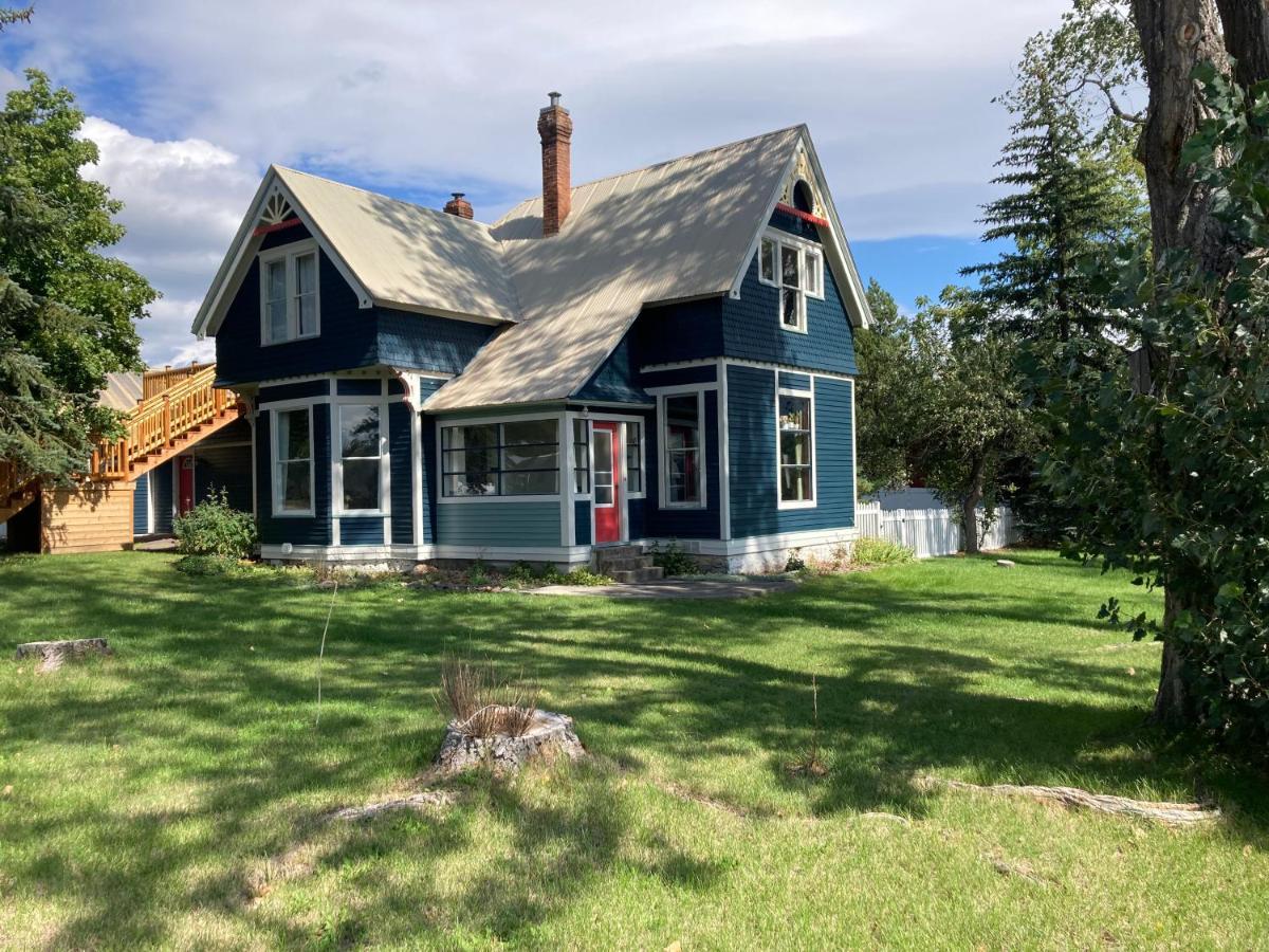 Victorian Guest Getaway-20Mins To Glacier National Park-10Mins To Airport! Columbia Falls Εξωτερικό φωτογραφία