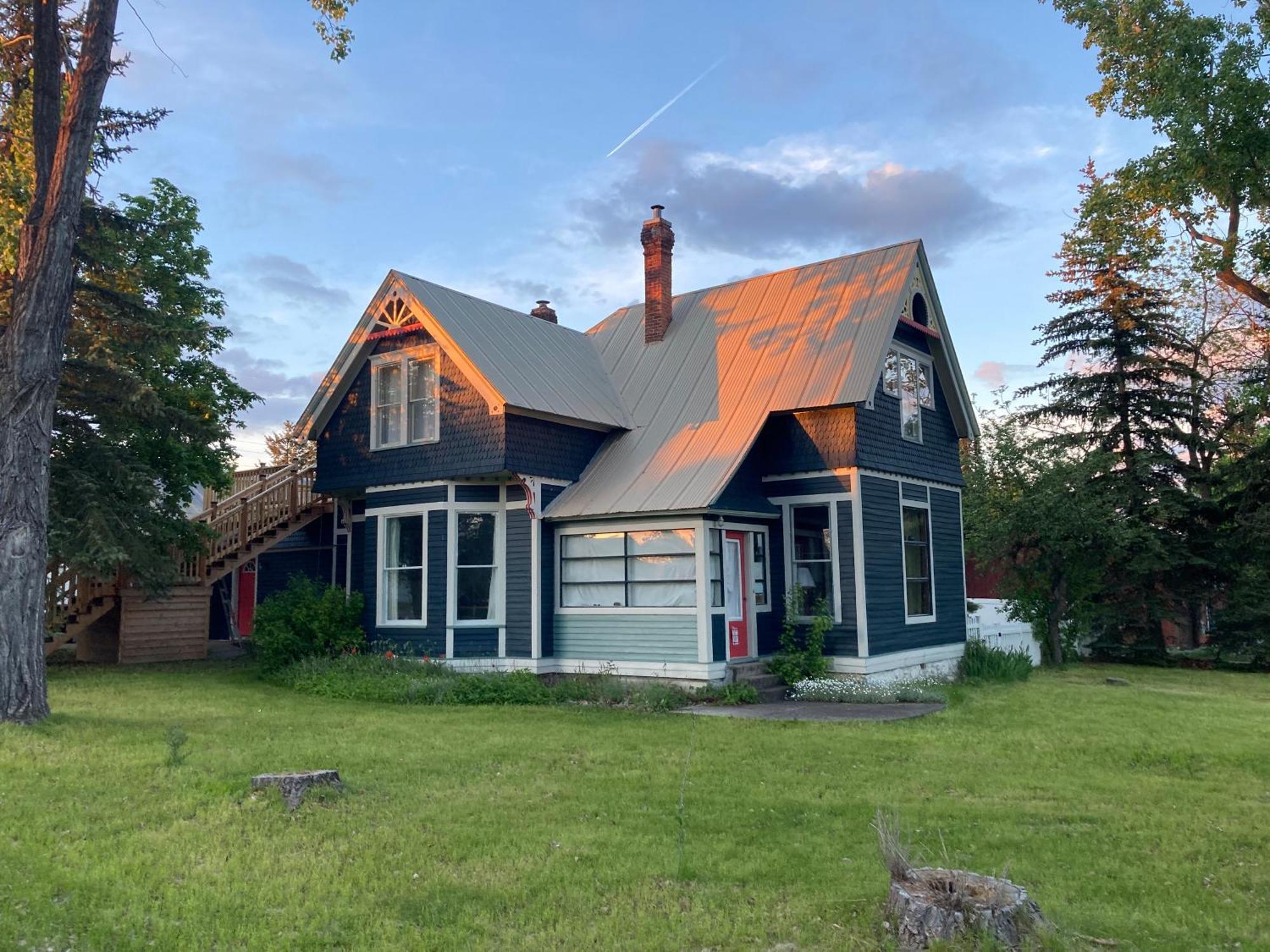 Victorian Guest Getaway-20Mins To Glacier National Park-10Mins To Airport! Columbia Falls Εξωτερικό φωτογραφία